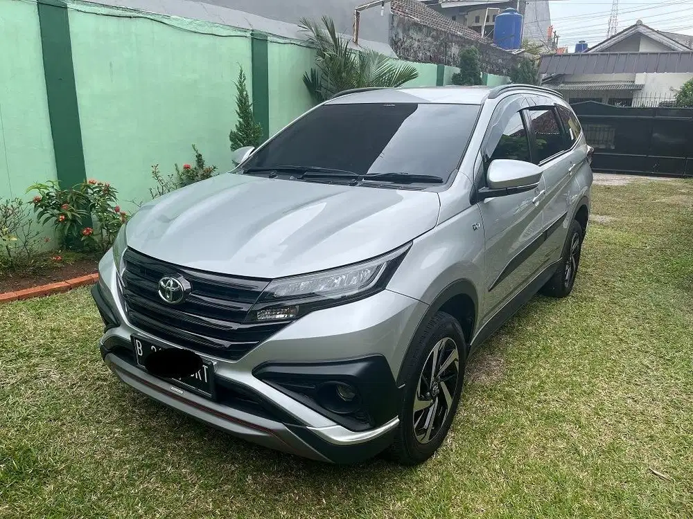Toyota Rush TRD sportivo AT tahun 2021