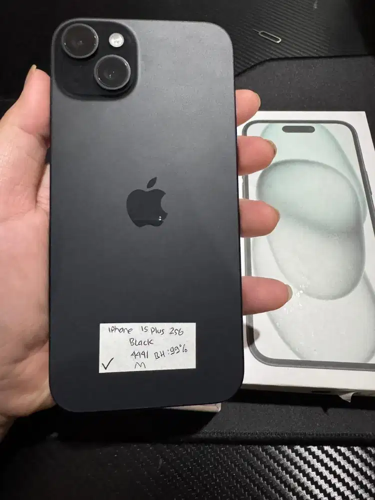 Iphone 15plus BLACK 256GB sinyal aman all operator