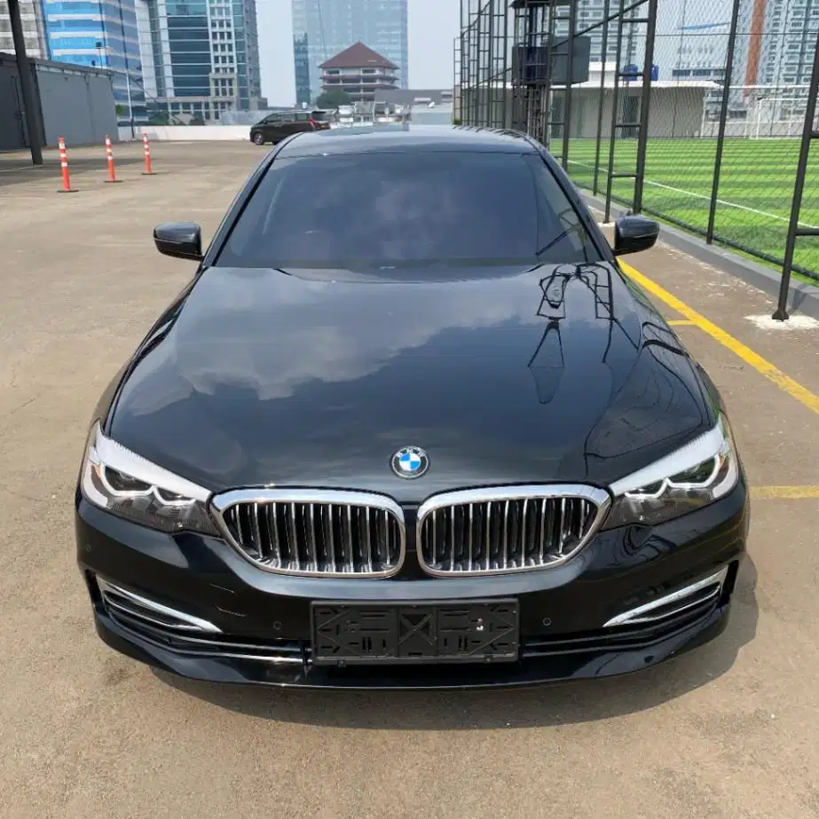 BMW 520i Luxury Tahun 2018