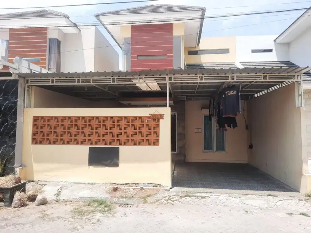 RUMAH DI DESA JERUK GAMPING, KRIAN SIDOARJO