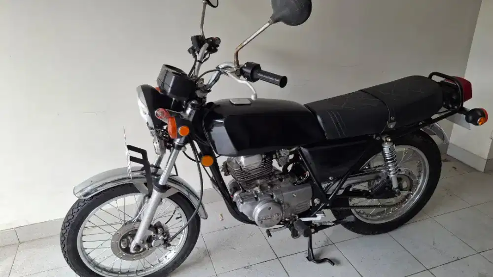 Dijual Kawasaki Binter Merzy KZ200 1982
