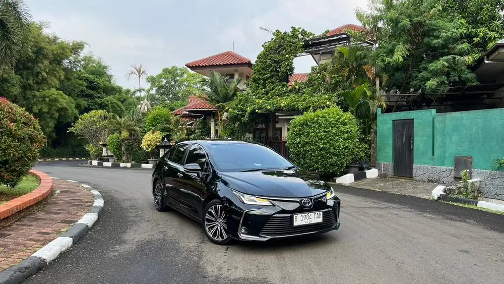 2023 Toyota Corolla Altis 1.8 V Bensin Low KM