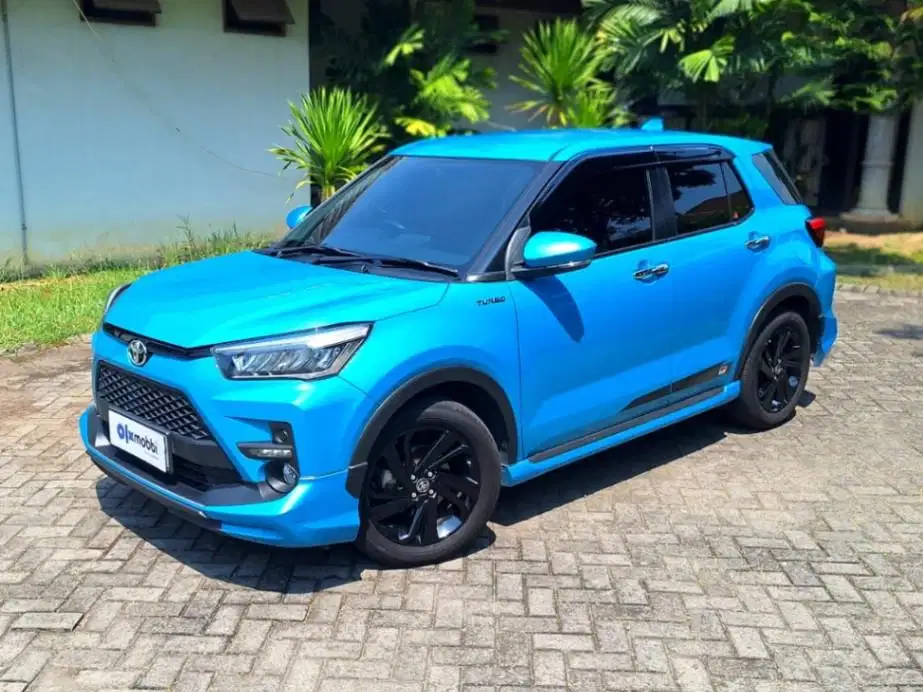 TOYOTA RAIZE 1.0 T GR SPORT ONE TONE BENSIN MATIC 2021