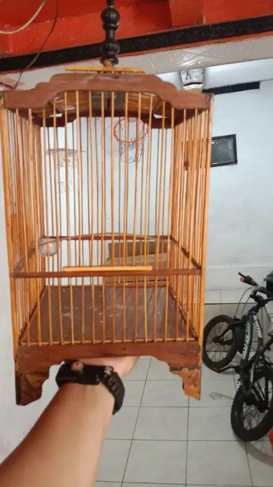 Sangkar buat burung kecil uk 21c21x36 cm