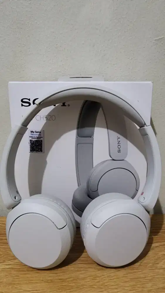 Headphone sony WH-CH520