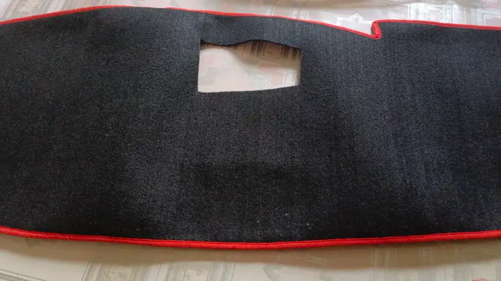 Karpet Dasbort mobil calya