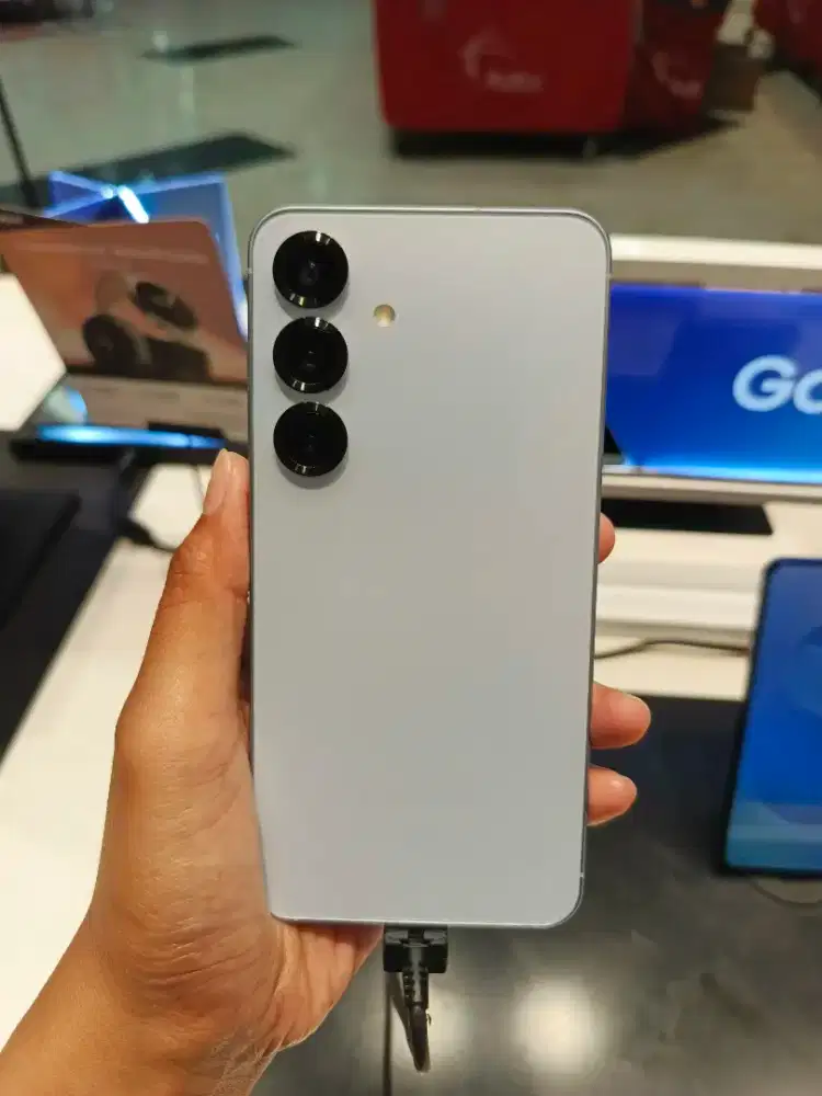 CICILAN BUNGA RINGAN SAMSUNG GALAXY S25