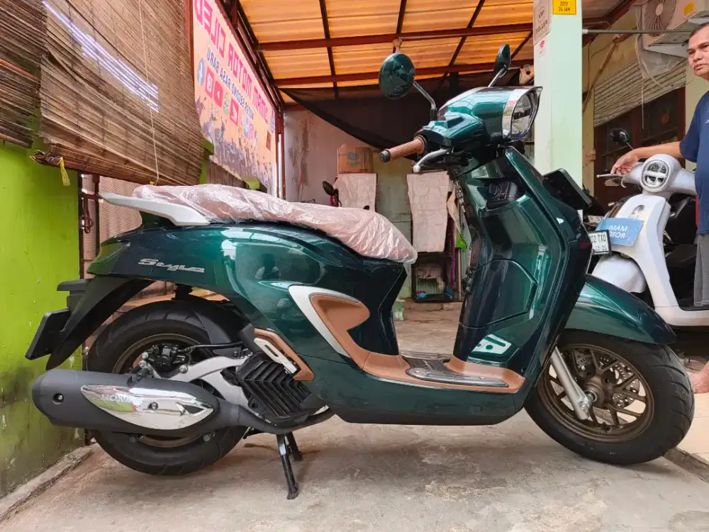 KM 600 HONDA STYLO 160 ABS 2025 BLN 8 ORI MULUS BS TT 2024 DI CILEDUG