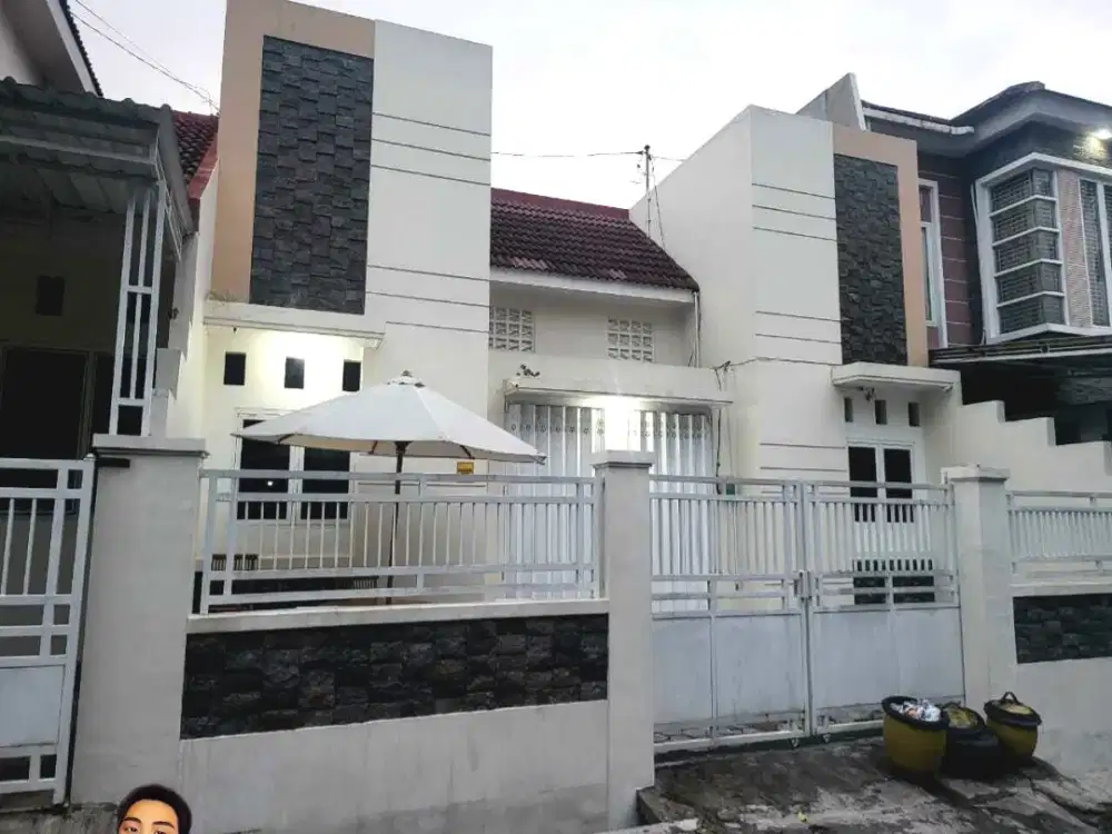 DIJUAL RUMAH KOS CEWEK MINIMALIS FULL PERABOT FULL PENGHUNI DEKAT UNEJ