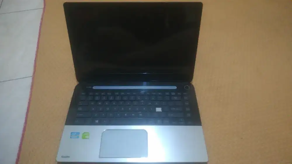 Laptop Toshiba Satellite S40-A