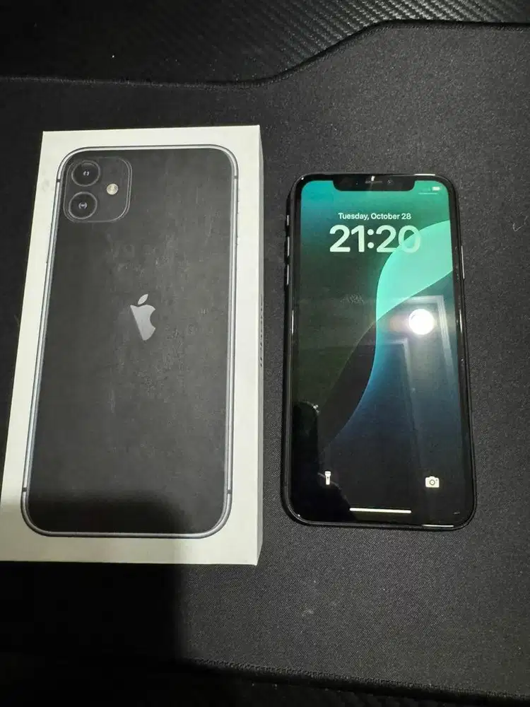 Iphone 11 64GB BLACK sinyal aman all operator