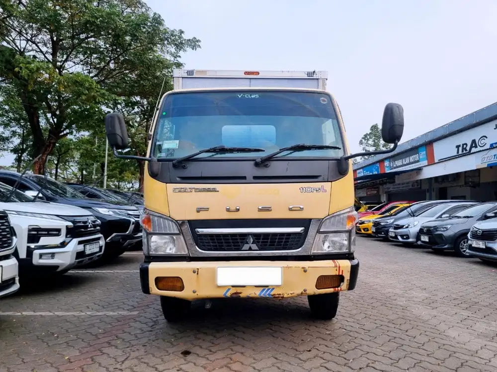 MITSUBISHI COLT DIESEL ENGKEL LONG 4 BAN 2019