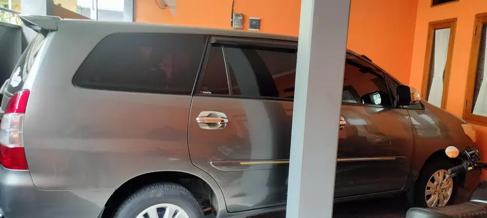 Toyota Kijang Innova 2014 Hybrid