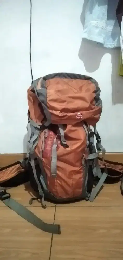 Tas gunung carrier avtech + kelengkapan camping