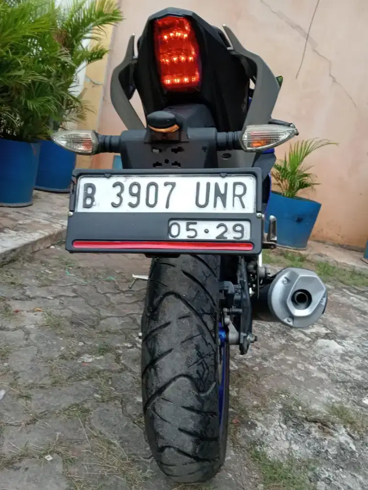 Dijual Yamaha R 15 Tahun 2017 Km Rendah