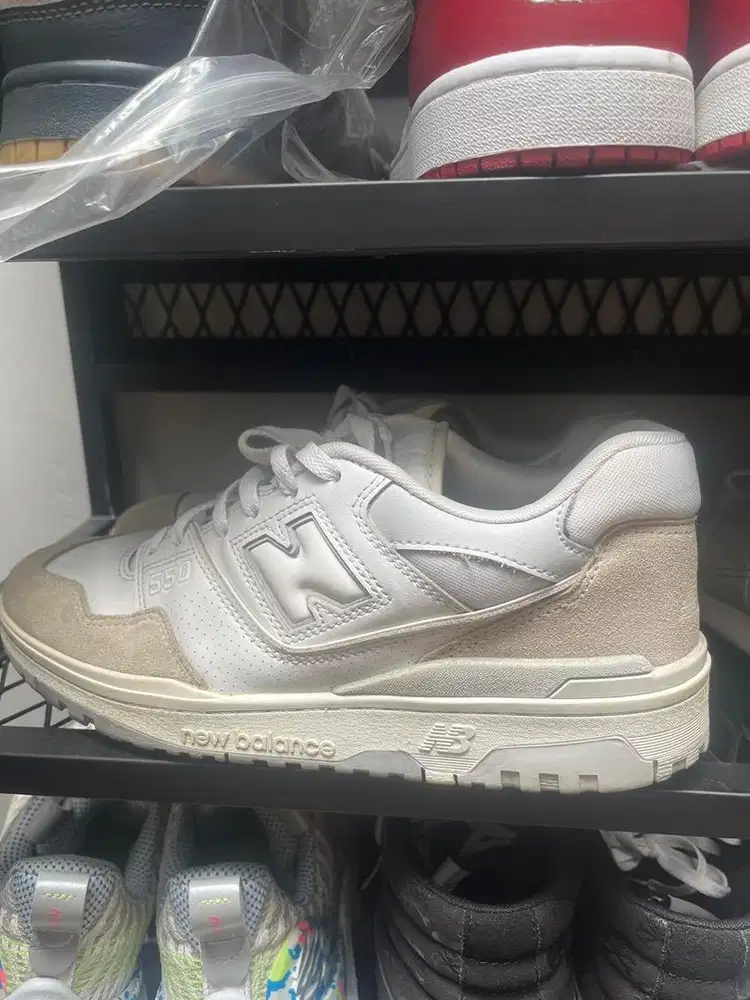 dijual sepatu bekas kondisi masih oke