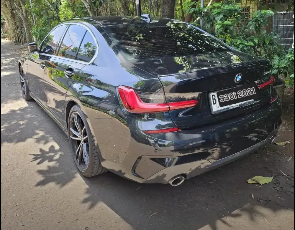 BMW 330i 2021 KM Low M Sport