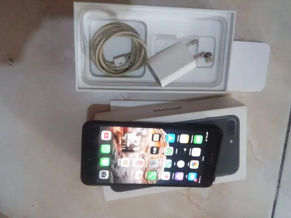 Jual/TT Iphone 7 plus 128 gb black mate original PA/A ibox