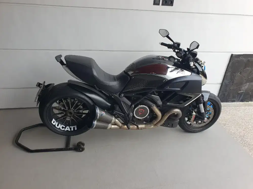 Di jual DUCATI DIAVEL