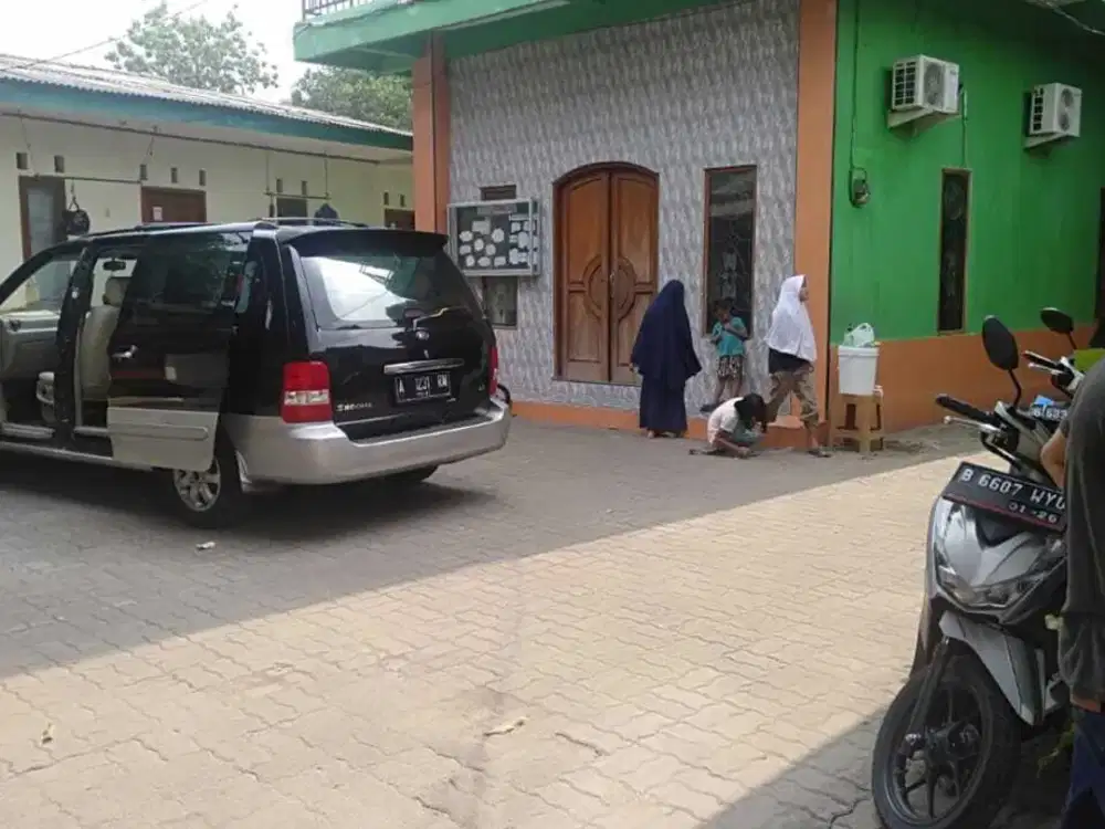 TANAH KONTRAKAN DAN 1 RUMAH CIREUNDEU CIPUTAT TIMUR