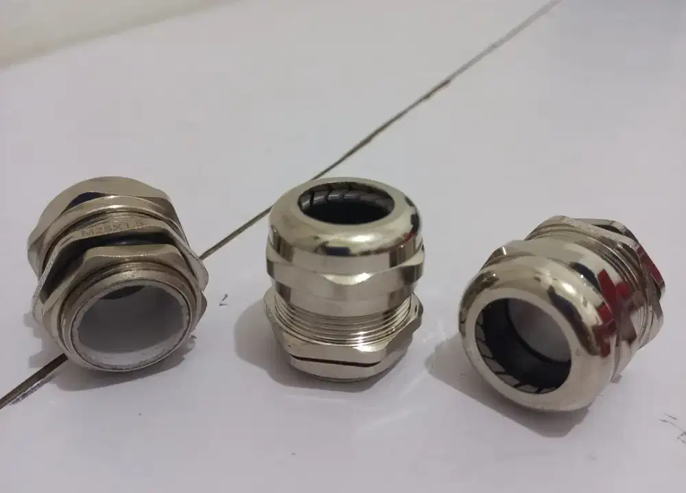 Kabel gland staimless M25 X 1.5