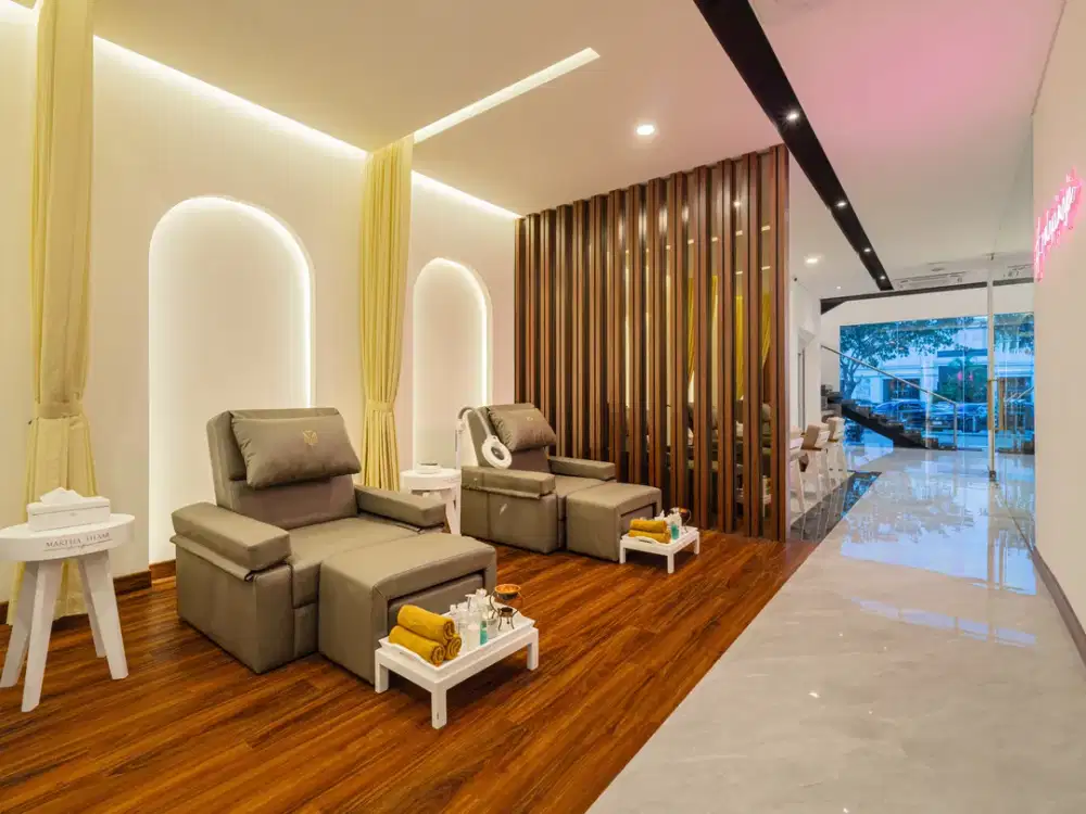 DIJUAL RUKO PIK MEWAH CAKEP BESERTA BISNISNYA DAN FURNISH