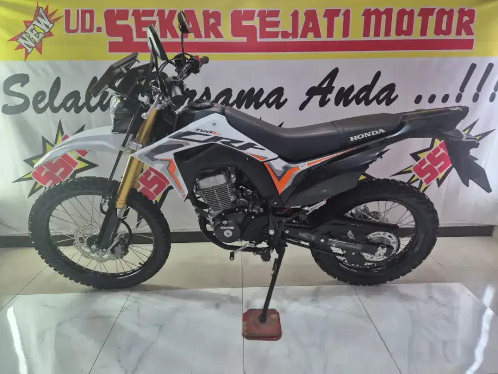 NEW CRF 150L 2025 plat W ready,