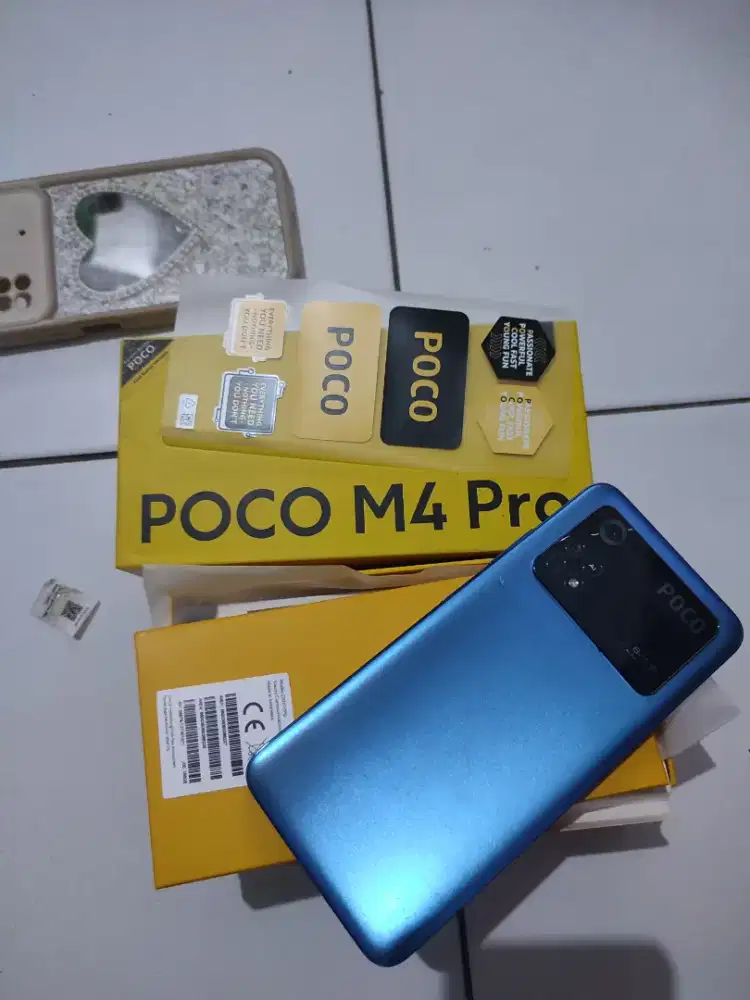 Dijual poco m4 pro ram8/256
