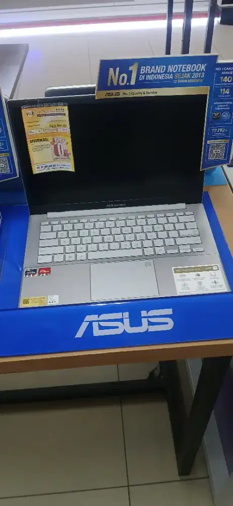 E1404FA-FHD3823M Silver Laptop ASUS