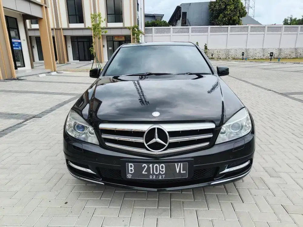 Mercedes Benz C300 2011 ( Antik )