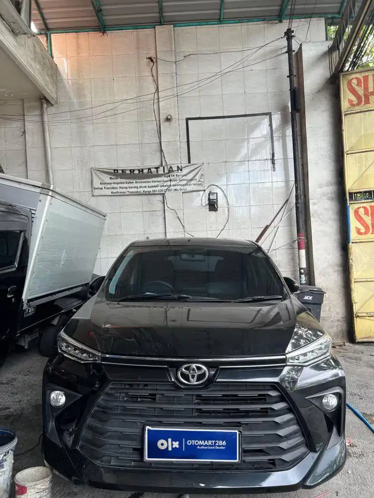 TOYOTA 2023 BLACK AVANZA LUXURY G 1.5 AT  MEWAH OTOMART 286 KJR