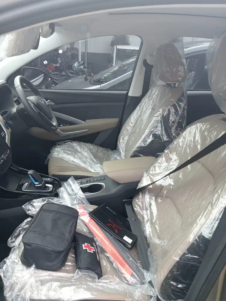 Wuling Almaz RS 2023 Hybrid