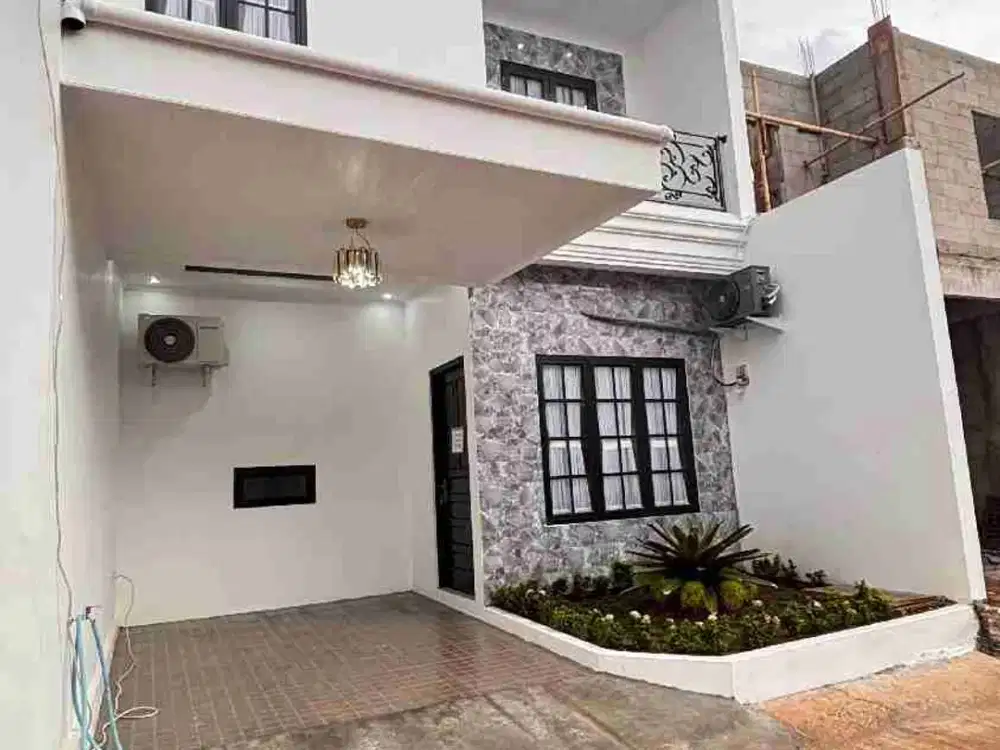 Dijual Rumah 3 lantai Dicibubur Dekat Tol dan LRT