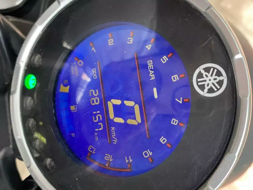 Yamaha XSR 2020 silver