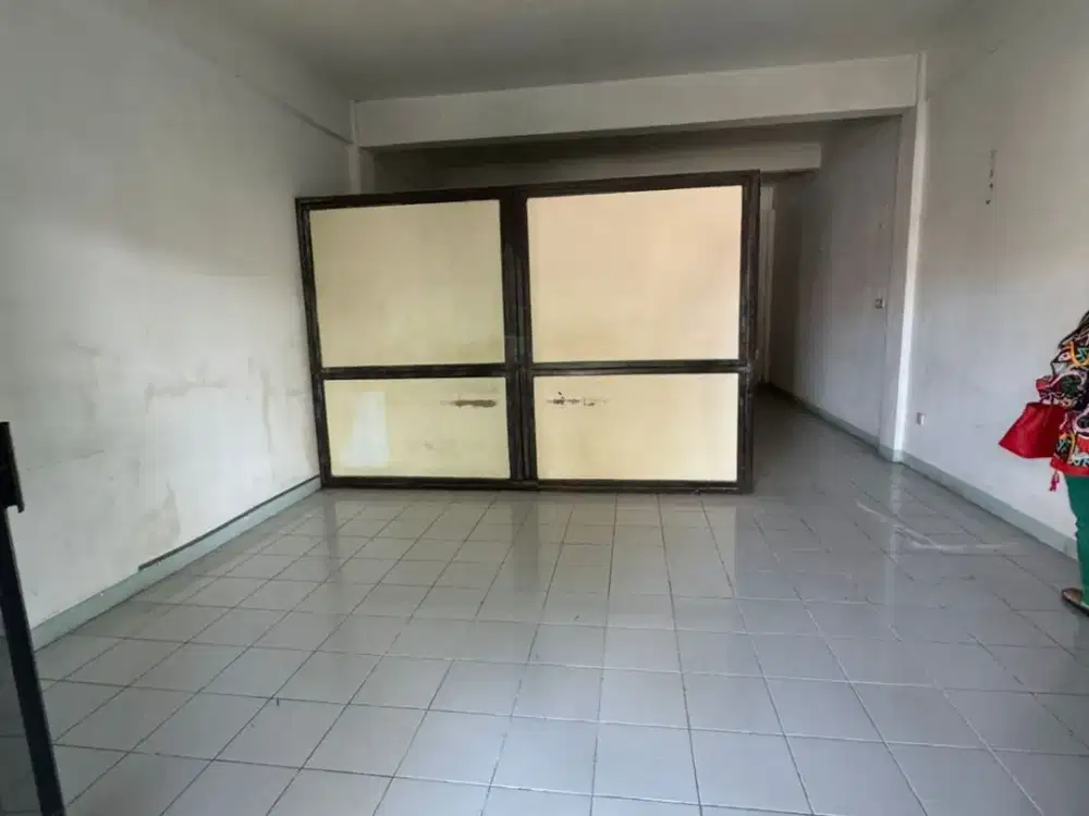 DIJUAL Murah Ruko 3 lantai SHM siap huni strategis di Setrasari Mall, Kota Bandung