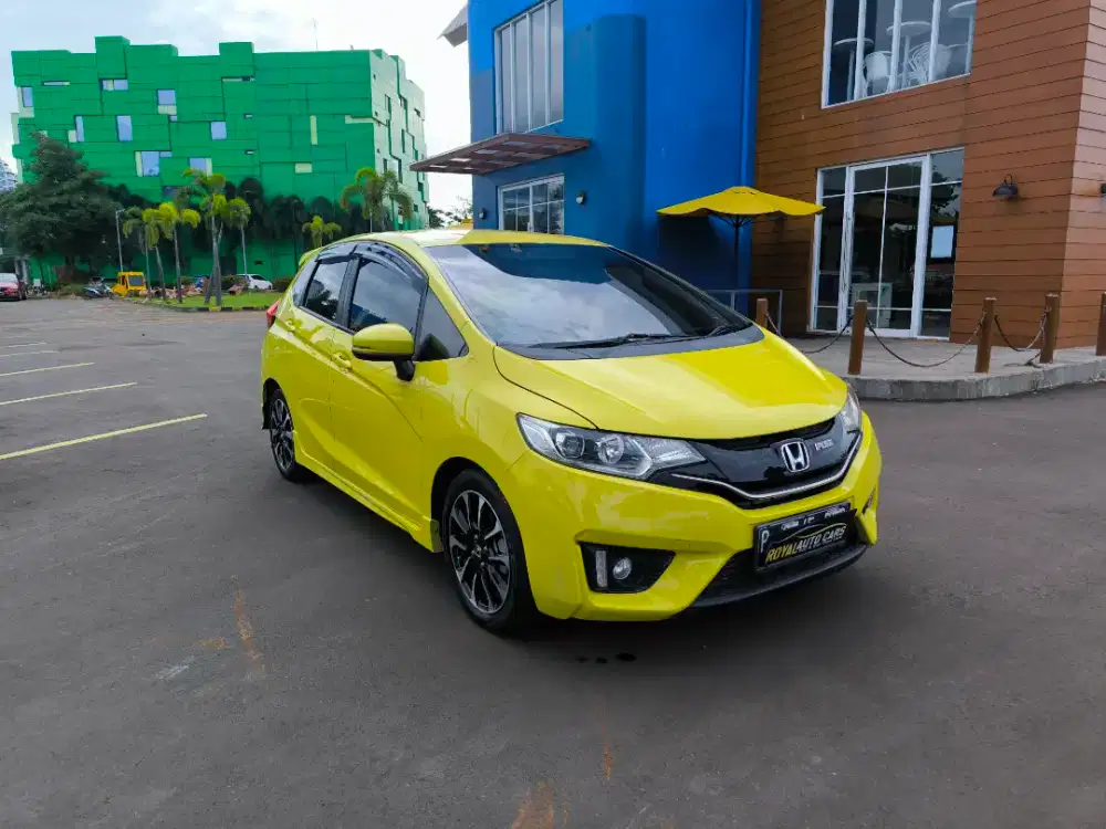 PAJAK PANJANG!! CASH/ KREDIT TERMURAH!! Honda Jazz 1.5 RS CVT 2017