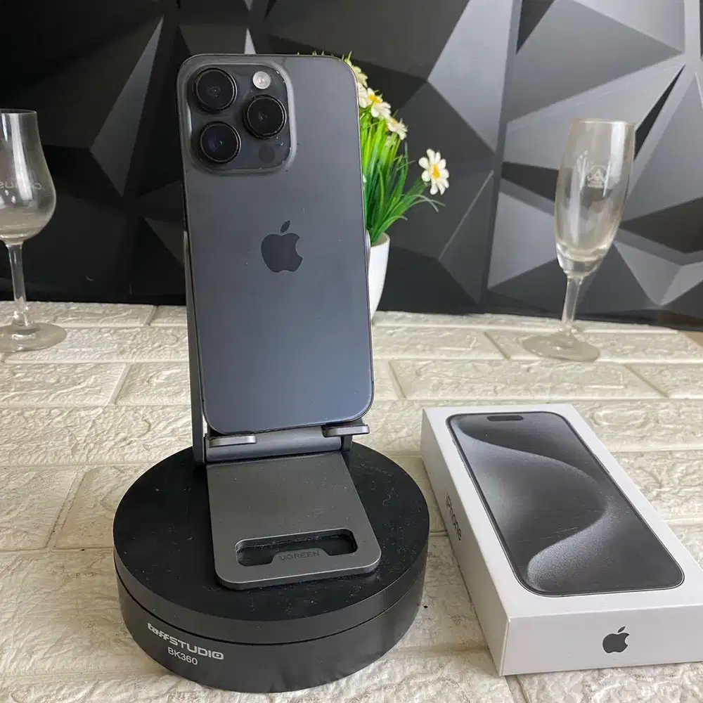 Iphone 15 pro 256gb Black Ex ibox Fullset bisa COD dan TT