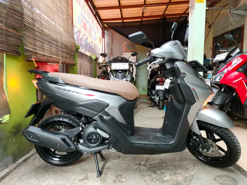 BLN 7 YAMAHA GEAR ULTIMA HYBRID S 2025 BS TT 2024 DI CILEDUG FULL ORI
