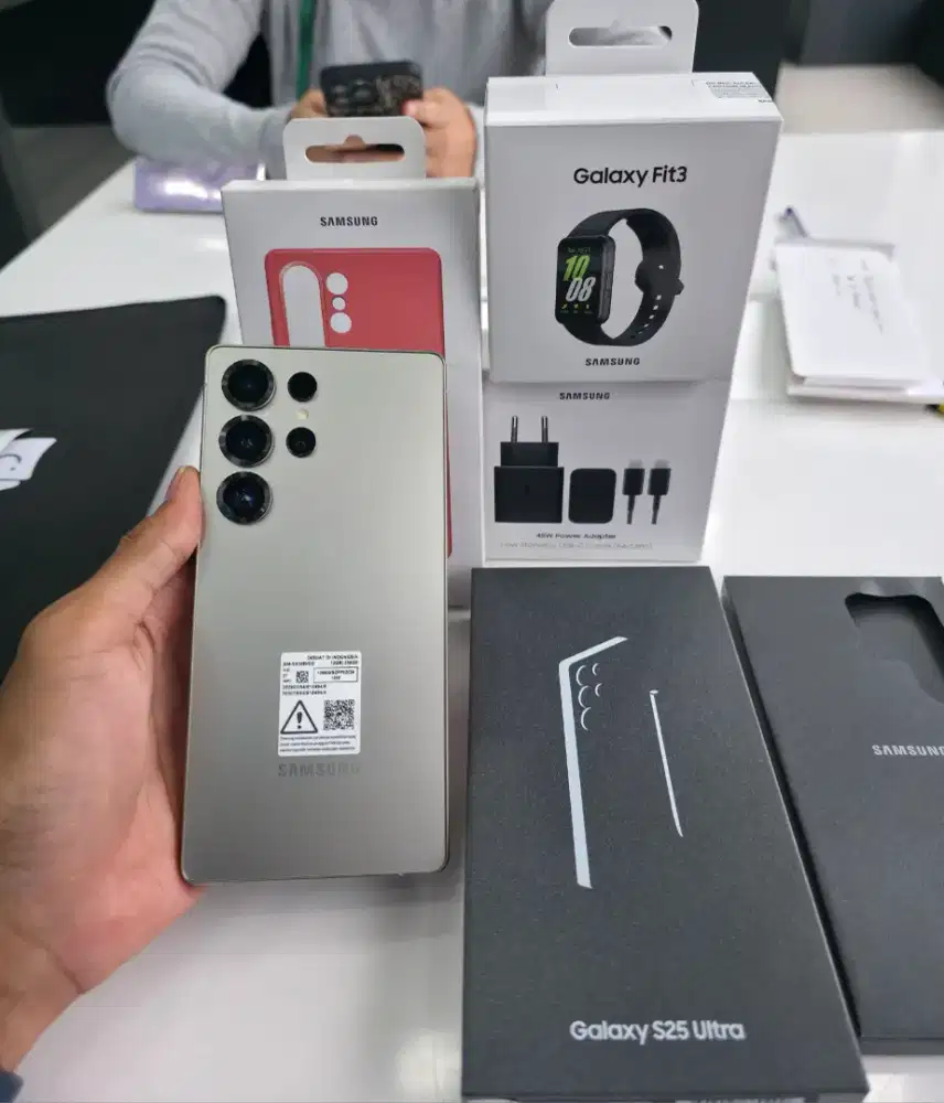 SAMSUNG Galaxy S25 Ultra