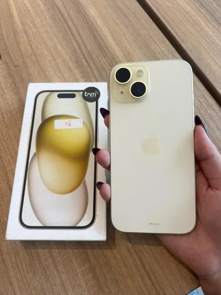 iPhone 15 128gb Yellow Garansi Resmi iBox Fullset Nominus