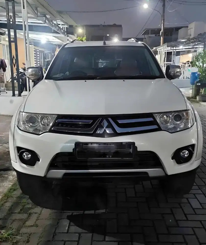 Dijual Pajero 2015 Kilometer Rendah
