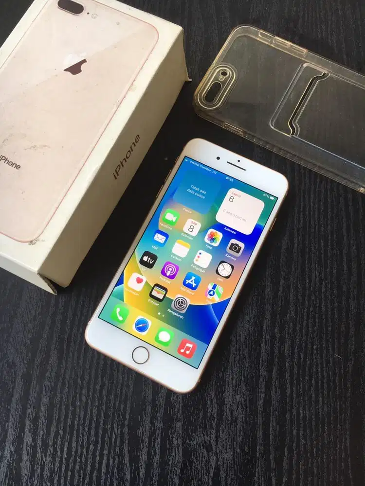 iPhone 8 plus 256gb iBox