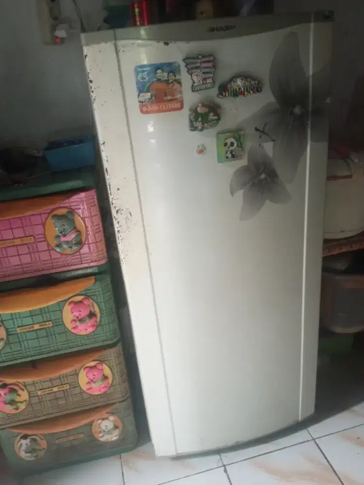 Kulkas 1 pintu sharp