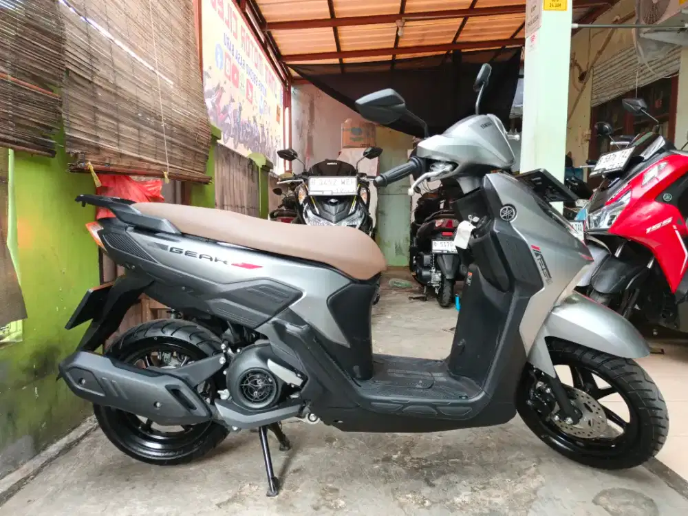 BLN 7 YAMAHA GEAR ULTIMA HYBRID S 2025 BS TT 2024 DI CILEDUG FULL ORI