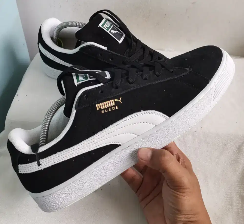 Puma SUEDE size 44