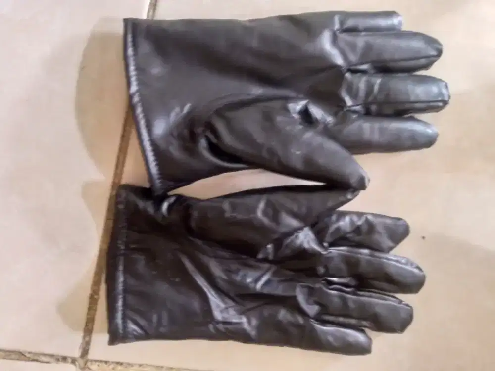 Sarung tangan wanita ukurn S