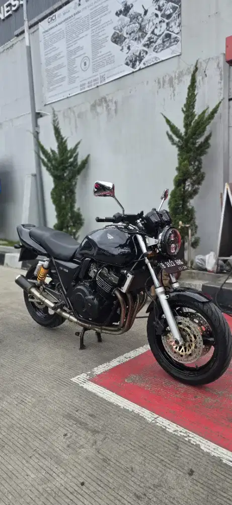 HONDA CB400 SF SUPER FOUR