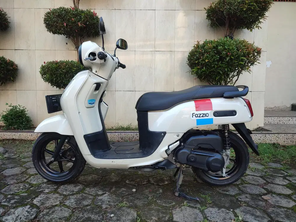 FAZZIO TAHUN 2022 LOW KM