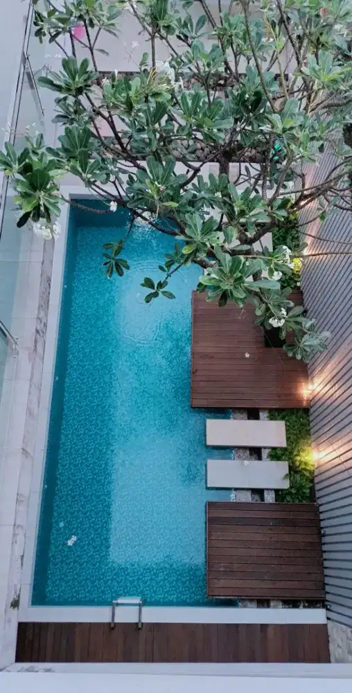 Di Jual Rumah semi Villa