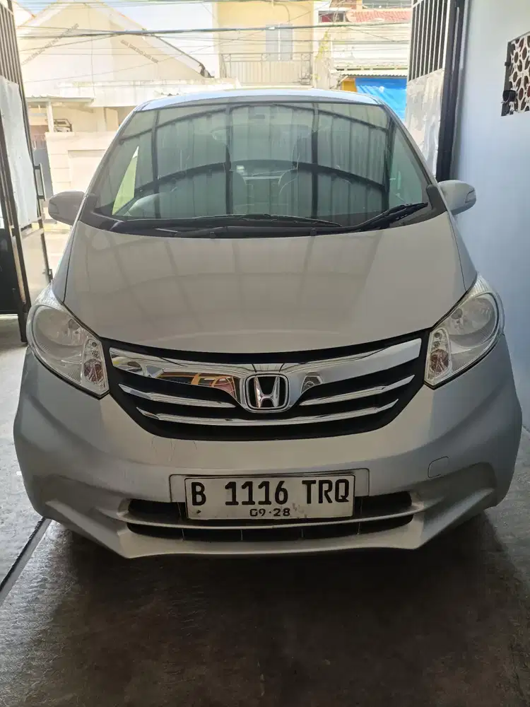 Honda Freed 2013 Bensin